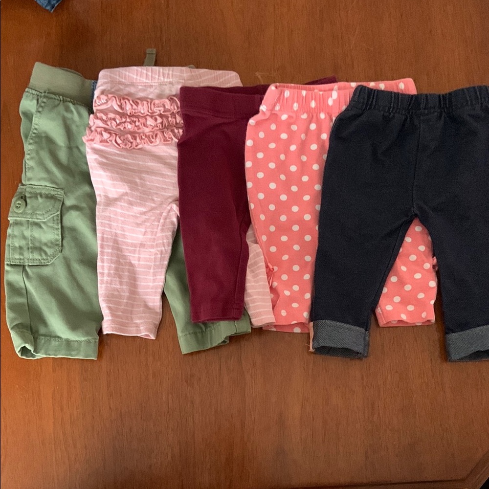 🫐3/$30 Set of 5 Baby Pants in Various Colors size 3-6 months